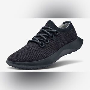 Allbirds Women’s Tree Dasher 2 Natural Black sneaker - Size 9
